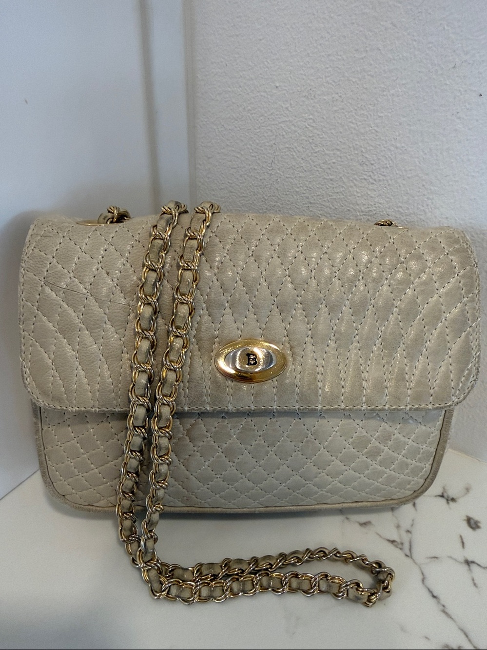 BALLY Lambskin Cream Leather Bag